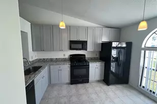 3160 Smoke Signal Cir, Kissimmee, FL 34746 - Photo 5