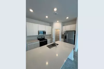 828 Daring Drive, Davenport, FL 33837 - Photo 3