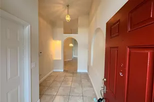 4647 Eagle Peak Dr, Kissimmee, FL 34746 - Photo 3