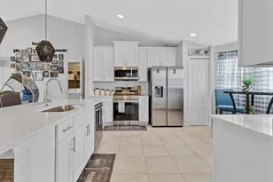 1083 Snively Cir, Lake Hamilton, FL 33851 - Photo 7