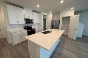4204 Ranch House Rd, Saint Cloud, FL 34772 - Photo 3