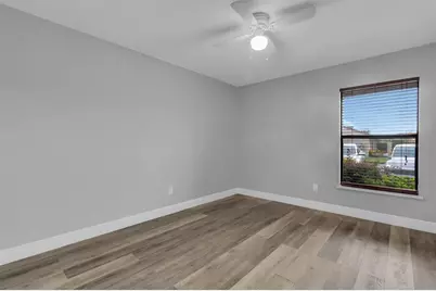 907 Park Villa Circle, Orlando, FL 32824 - Photo 17