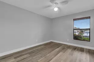 907 Park Villa Cir, Orlando, FL 32824 - Photo 17