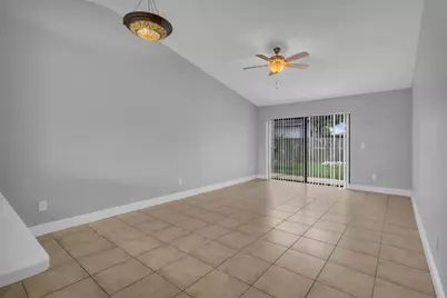 907 Park Villa Circle, Orlando, FL 32824 - Photo 9