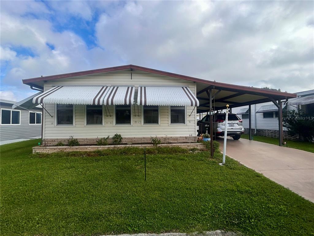 6455 Hollyberry Ln NE - 6455 Hollyberry Ln NE, Winter Haven, FL 33881 Luxury Property | Jose Angel Pina
