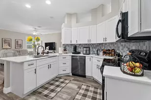 5686 Merlin Way, Saint Cloud, FL 34772 - Photo 17