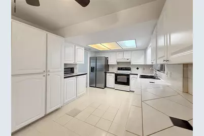 7308 Wethersfield Drive, Orlando, FL 32819 - Photo 11