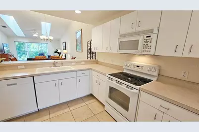 8100 Memory Lane #207, Rotonda West, FL 33947 - Photo 7