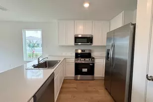 2408 Bevel Ln, Davenport, FL 33837 - Photo 3