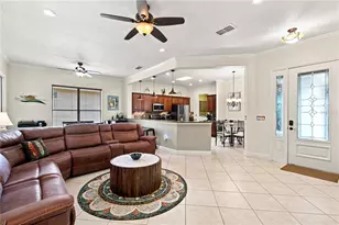 776 Barcelona Dr, Poinciana, FL 34759 - Photo 3