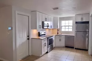 3117 Huntington Rd, Holiday, FL 34691 - Photo 7