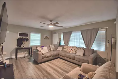 502 Stanley Avenue, Frostproof, FL 33843 - Photo 9