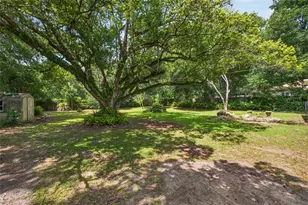 2402 S Summerlin Ave, Sanford, FL 32771 - Photo 9