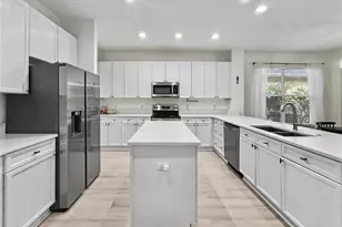 12909 Cragside Ln, Windermere, FL 34786 - Photo 11
