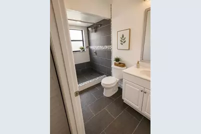 2900 S Semoran Boulevard #B1, Orlando, FL 32822 - Photo 15