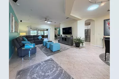 157 Sorrento Road, Poinciana, FL 34759 - Photo 9