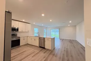 278 Chesapeake Dr, Saint Cloud, FL 34771 - Photo 5
