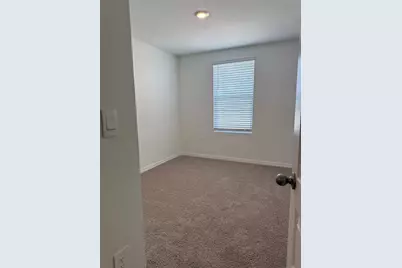 2729 Gladiola Rd, Winter Haven, FL 33884 - Photo 9