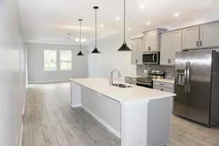 5563 Sabal Dr, Saint Cloud, FL 34771 - Photo 3