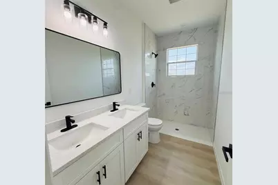 646 Desmoines Court, Poinciana, FL 34759 - Photo 9