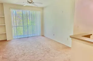 8919 Legacy Ct, Kissimmee, FL 34747 - Photo 3