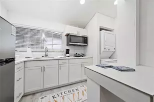 711 Briarcliffe St, Sanford, FL 32773 - Photo 9