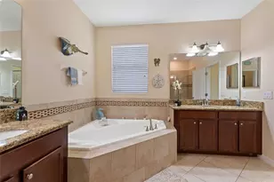 8961 Dove Valley Way, Davenport, FL 33896 - Photo 21
