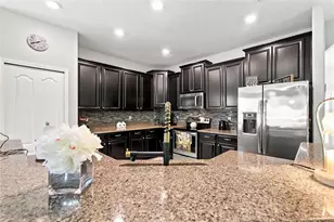 8961 Dove Valley Way, Davenport, FL 33896 - Photo 7