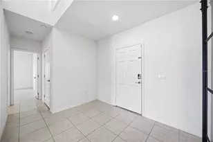 525 Pawnee Ct, Haines City, FL 33844 - Photo 3