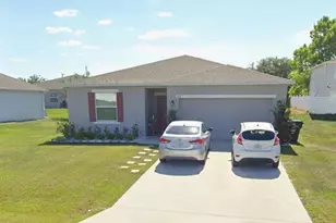 618 James Ct, Kissimmee, FL 34759 - Photo 1