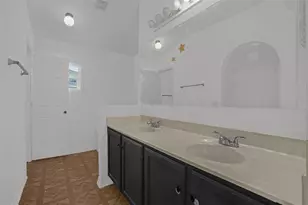 2013 Honeybell Ave, Haines City, FL 33844 - Photo 11