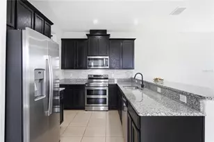 2615 Giardino Loop, Kissimmee, FL 34741 - Photo 3