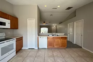 625 Llama Dr, Poinciana, FL 34759 - Photo 9