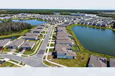5074 Sparkling Water Way, Kissimmee, FL 34746 - Photo 9
