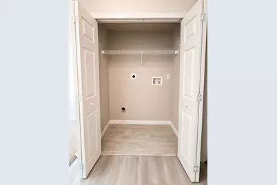 911 N Orange Avenue #252, Orlando, FL 32801 - Photo 17