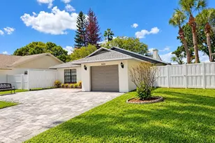 3412 Pinebrook Ct, Orlando, FL 32822 - Photo 3