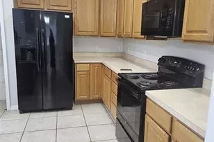 2461 Chatham Pl Dr, Orlando, FL 32824 - Photo 7