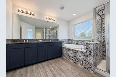 2436 Blowing Breeze Avenue, Kissimmee, FL 34744 - Photo 15