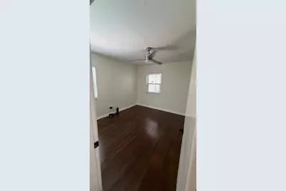 270 W Pineloch Ave, Orlando, FL 32806 - Photo 9