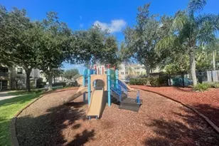 8102 Princess Palm Ln, Kissimmee, FL 34747 - Photo 19