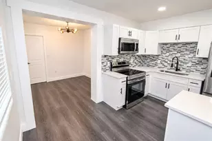 3942 Wells Street N, Orlando, FL 32805 - Photo 3