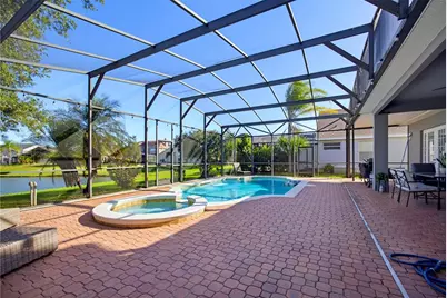 2107 N Drive Way Way, Kissimmee, FL 34746 - Photo 9
