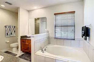 8735 Isla Bella Dr, Orlando, FL 32818 - Photo 13