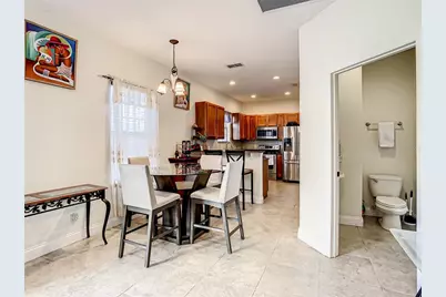 8735 Isla Bella Drive, Orlando, FL 32818 - Photo 5