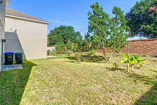 8735 Isla Bella Dr, Orlando, FL 32818 - Photo 17