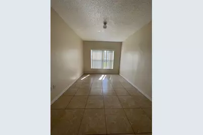 560 Bristol Circle, Kissimmee, FL 34758 - Photo 5