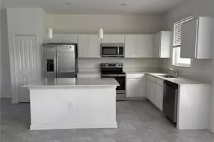 281 Bogey Dr, Davenport, FL 33896 - Photo 7