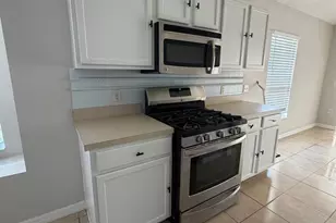 535 Rollins Dr, Davenport, FL 33837 - Photo 13
