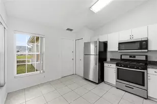 4609 Cheyenne Point Trail, Kissimmee, FL 34746 - Photo 3