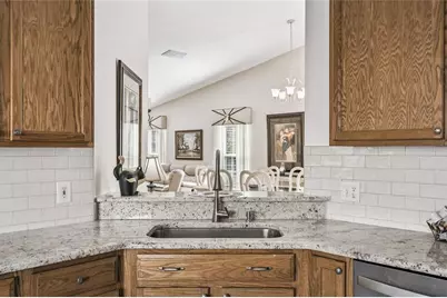 513 Vineyard Way, Poinciana, FL 34759 - Photo 11